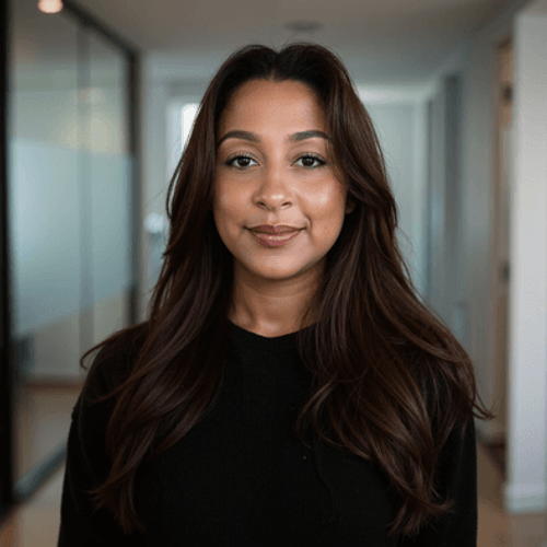 ROSELYN PAREDES, Independent Insurance Agent