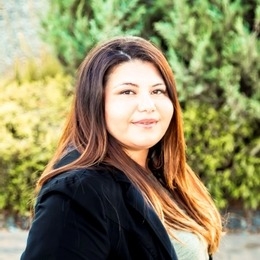 Claudia Tapia Lombera, Insurance Agent