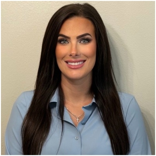 Alyssa Feliciano, Comparion Insurance Agent
