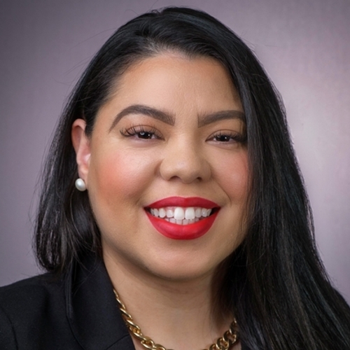 Celinesse Richi, Comparion Insurance Agent