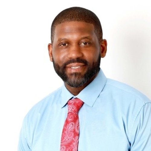 Chike Carter, Comparion Insurance Agent