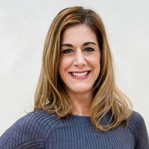 Christine Smith, Comparion Insurance Agent