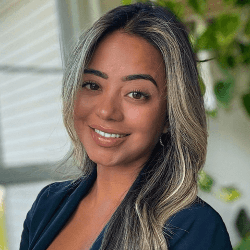 Fatima Miranda, Comparion Insurance Agent