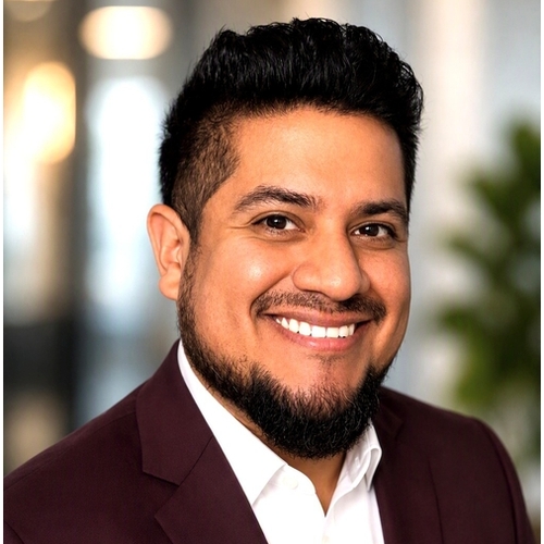 Jorge Toro, Comparion Insurance Agent