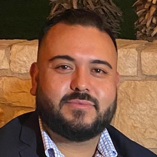 Juan Gutierrez, Comparion Insurance Agent
