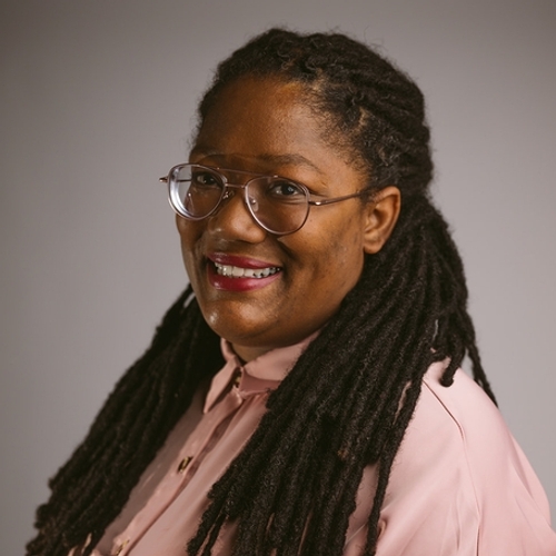 Leah Senatus, Comparion Insurance Agent