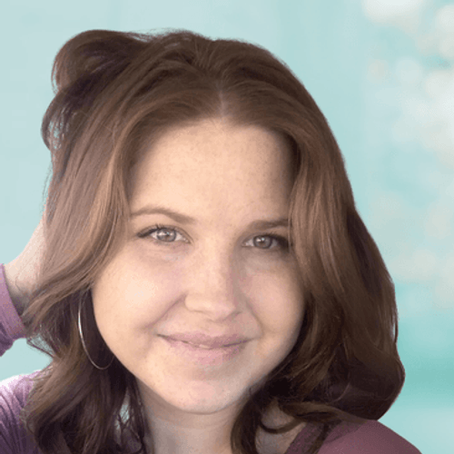 Leanna Smith, Comparion Insurance Agent