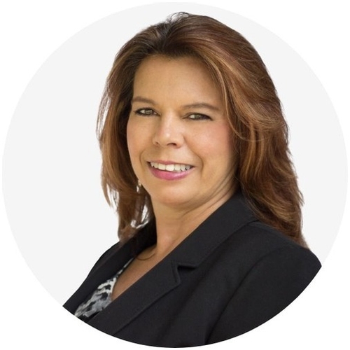 Lisa Normile, Comparion Insurance Agent