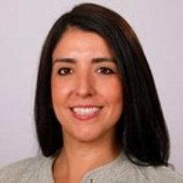 Maria Huber, Insurance Agent