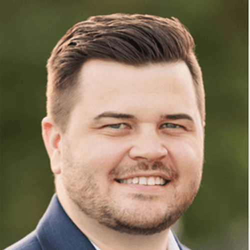 Niklas Walsh, Comparion Insurance Agent