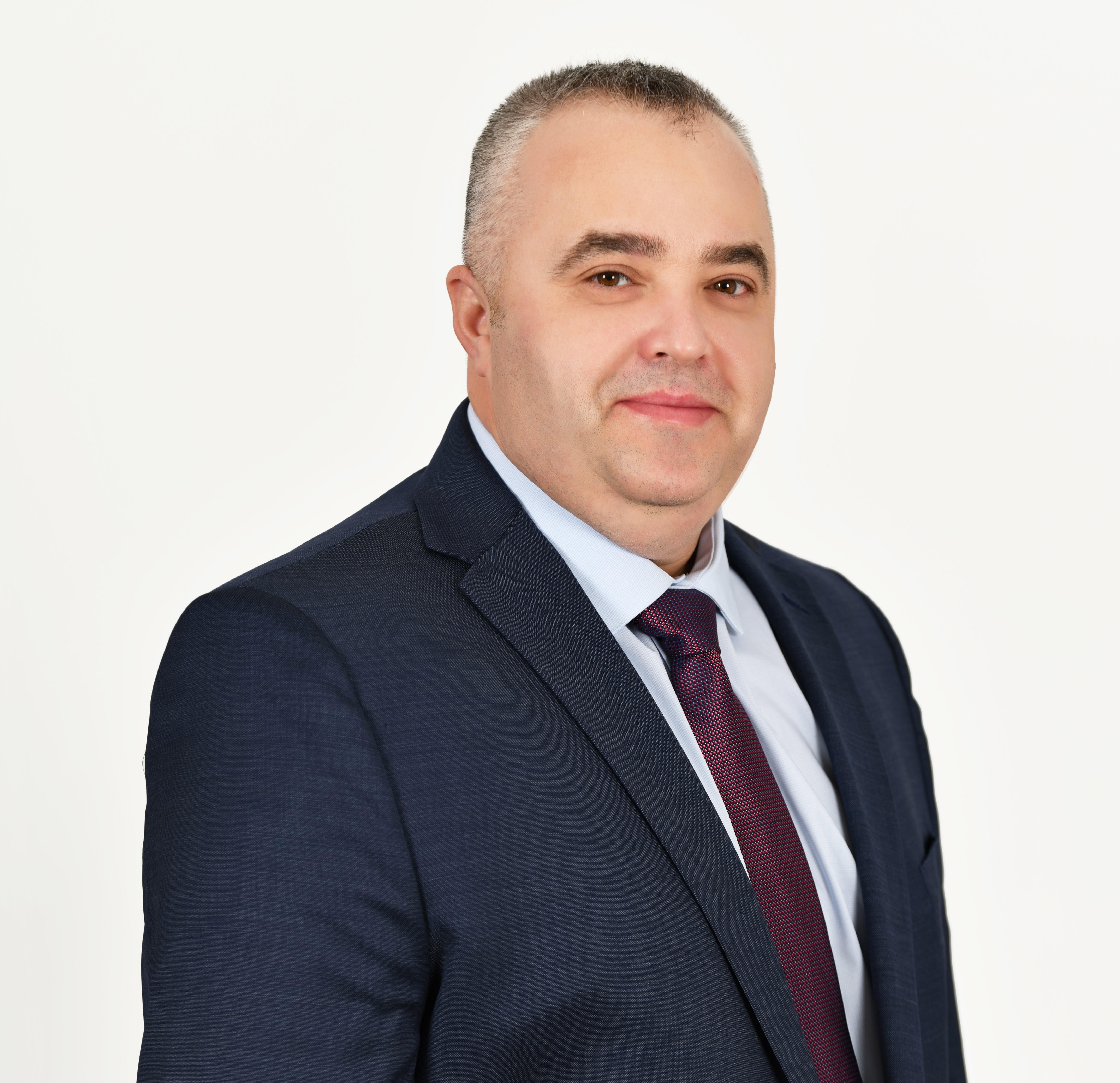 Nikolay Stoychev, Comparion Insurance Agent