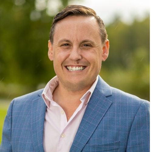 Sean Von Tersch, Comparion Insurance Agent