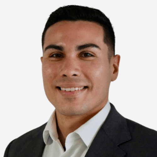 Tallis Santos, Comparion Insurance Agent