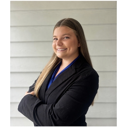Taylor Bova, Comparion Insurance Agent