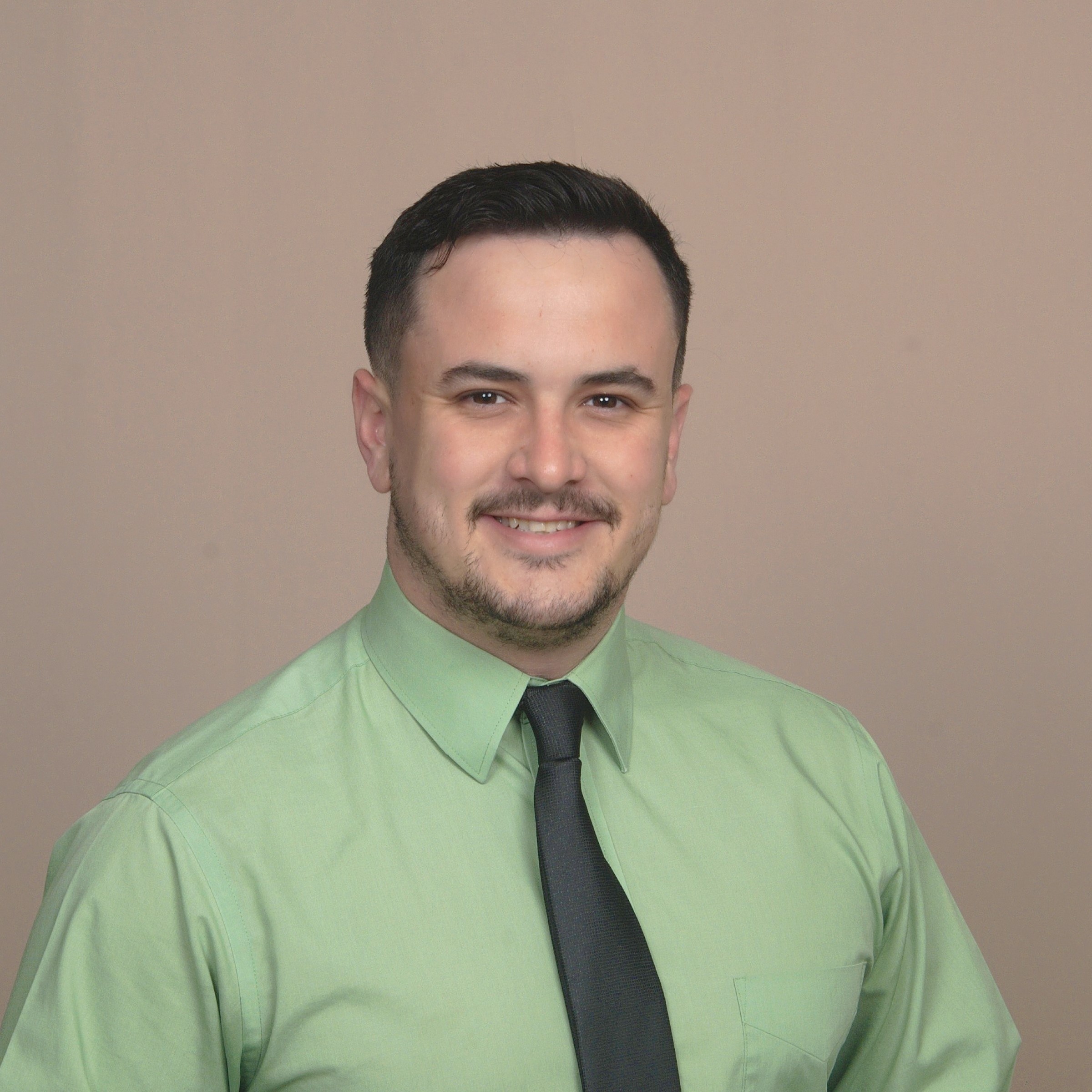 Tyler Harlan, Comparion Insurance Agent