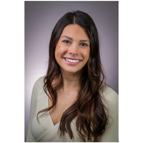 Victoria Redzep, Comparion Insurance Agent