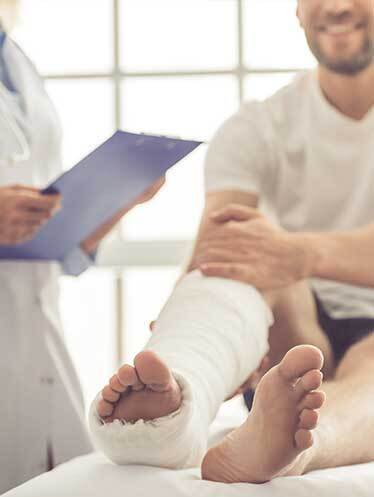 man with injury at the doctor