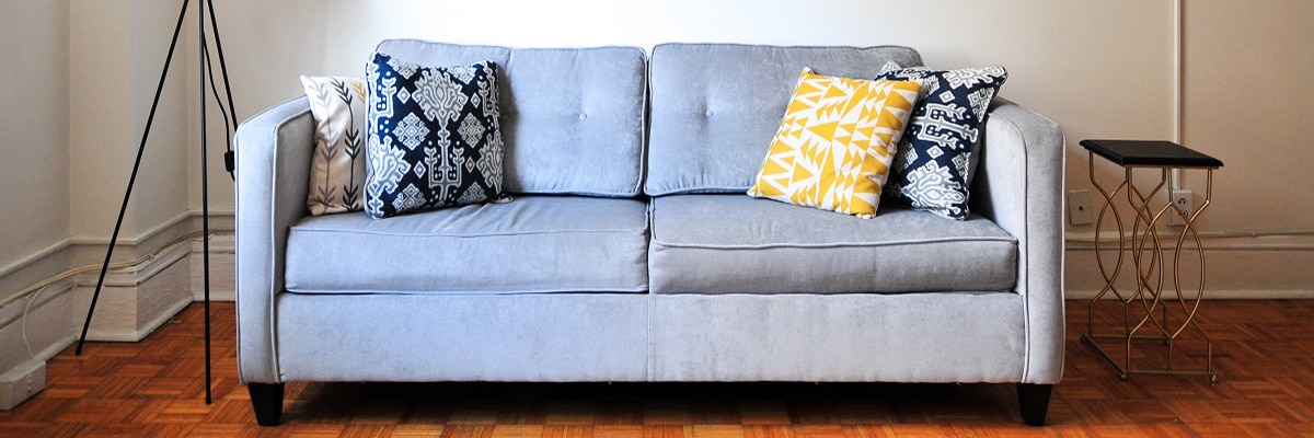 homeowners clean living room homeowners clean living room