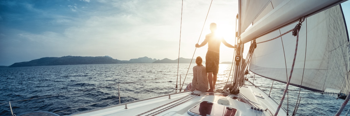 essential safety tips for nighttime boating essential safety tips for nighttime boating